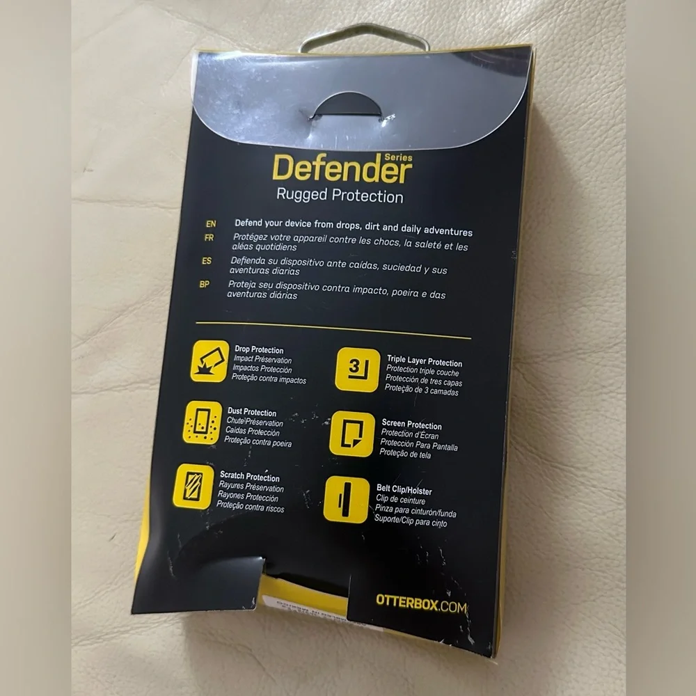 OtterBox Defender Series Case for iPhone 6/6s - Black
